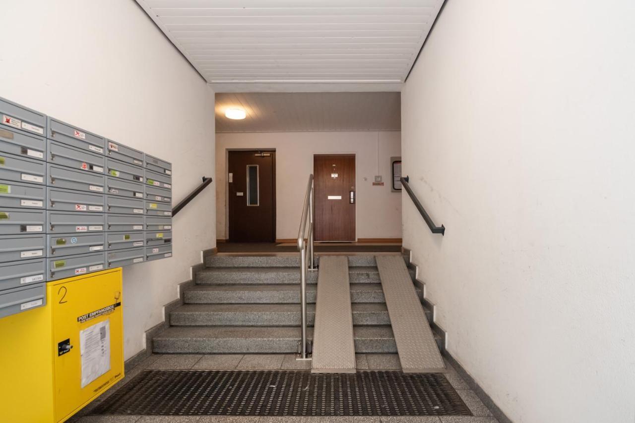Helles, Neues Dg Apartment Mit Blick Zum Donauturm Відень Екстер'єр фото